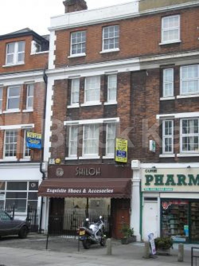 			2 Bedroom, 1 bath, 1 reception Flat			 Edgware Road, EDGWARE RD / WARWICK AVENUE W2